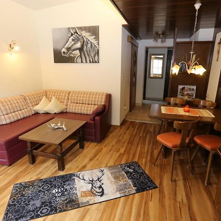 Landgasthof Schuster Nesselwängle Exteriör bild