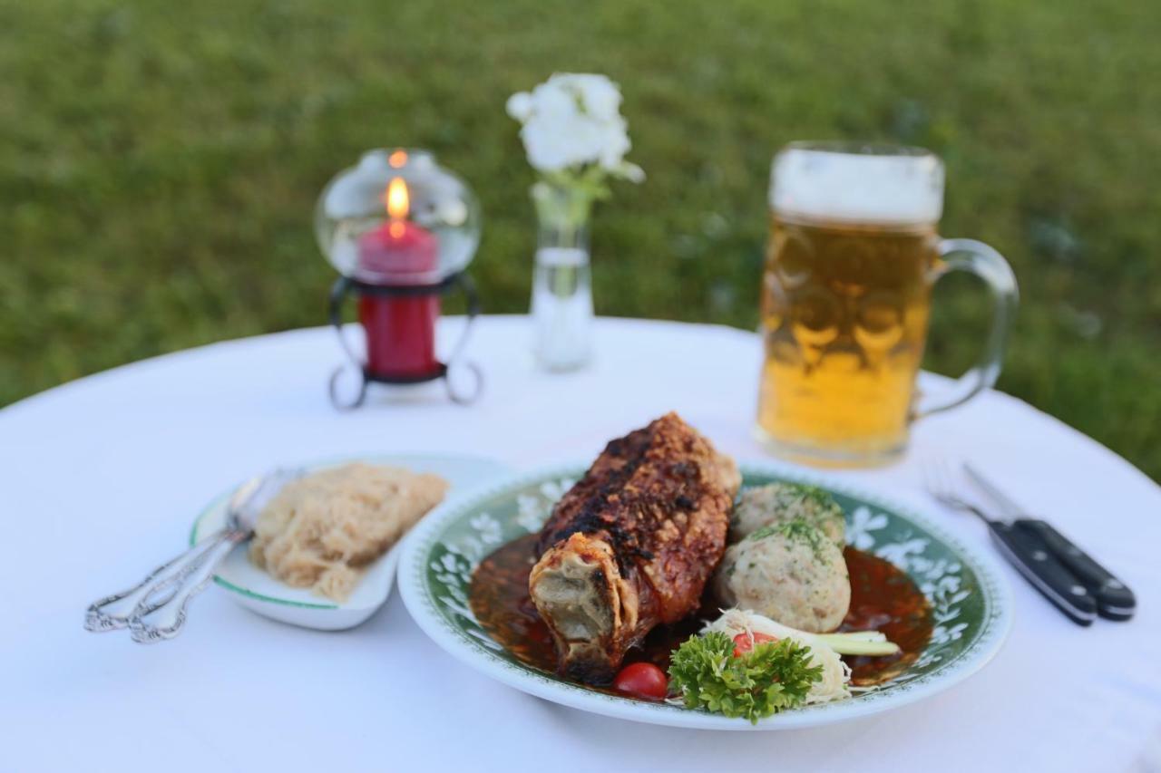 Landgasthof Schuster Nesselwängle Exteriör bild