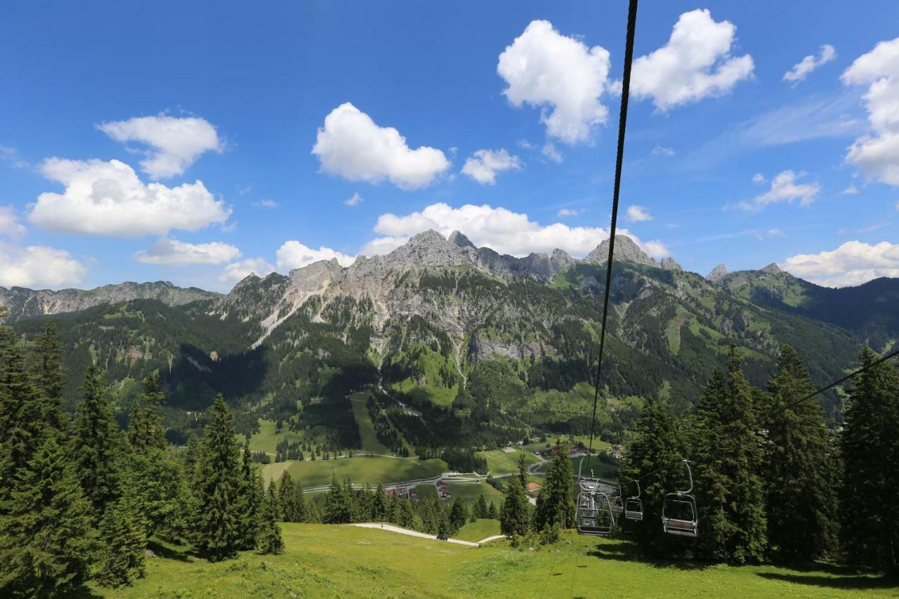 Landgasthof Schuster Nesselwängle Exteriör bild